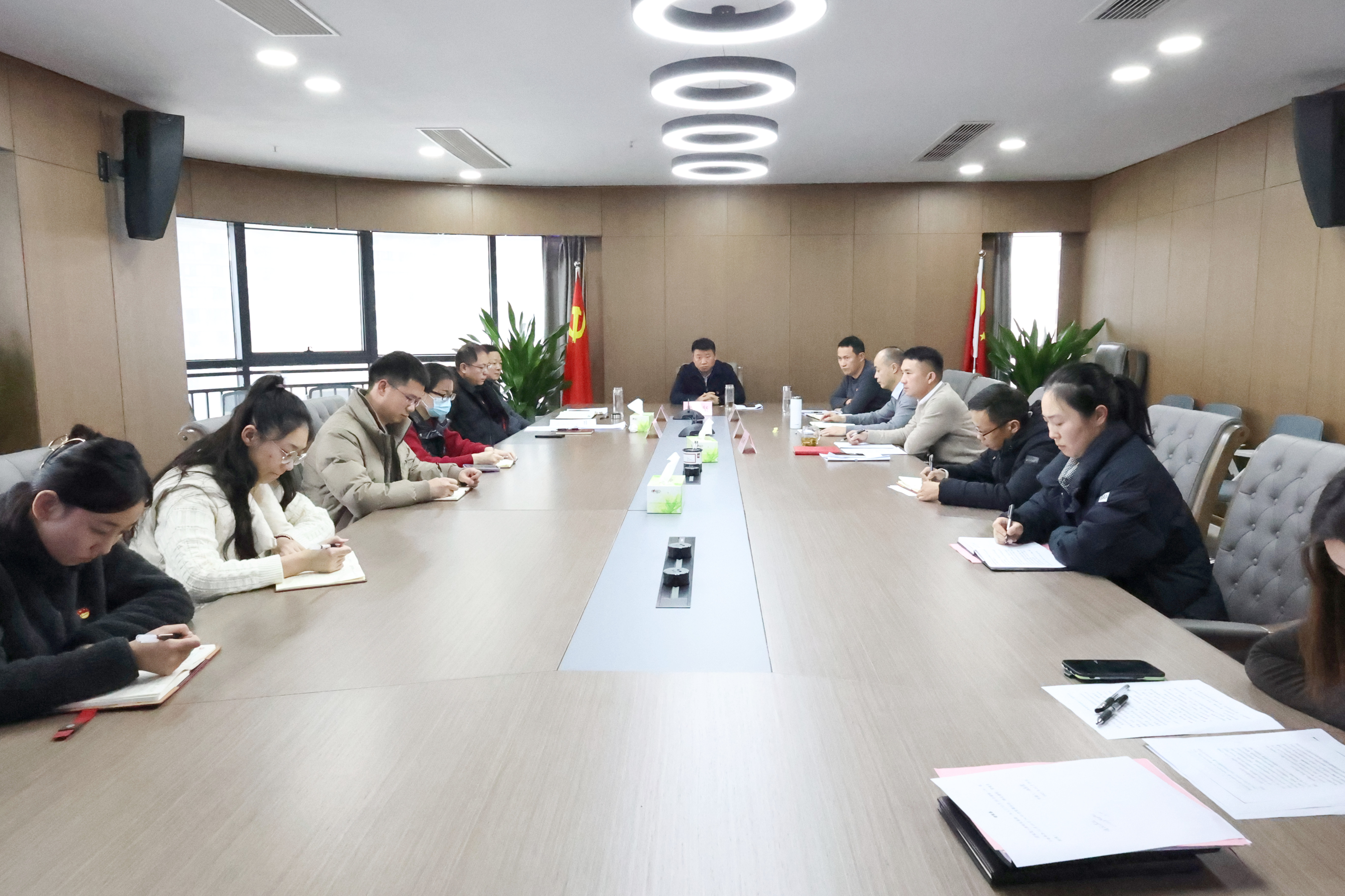 市國(guó)控集團(tuán)黨委書記、董事長(zhǎng)張志堅(jiān)講授專題黨課