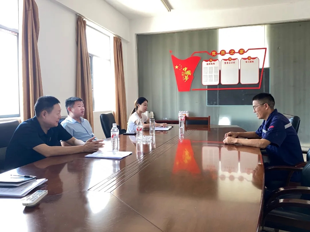 市國(guó)控集團(tuán)黨委書記、董事長(zhǎng)張志堅(jiān)一行深入幫扶企業(yè)走訪調(diào)研